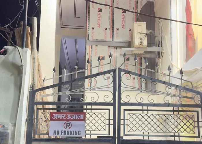 Holy Ganges Dorms