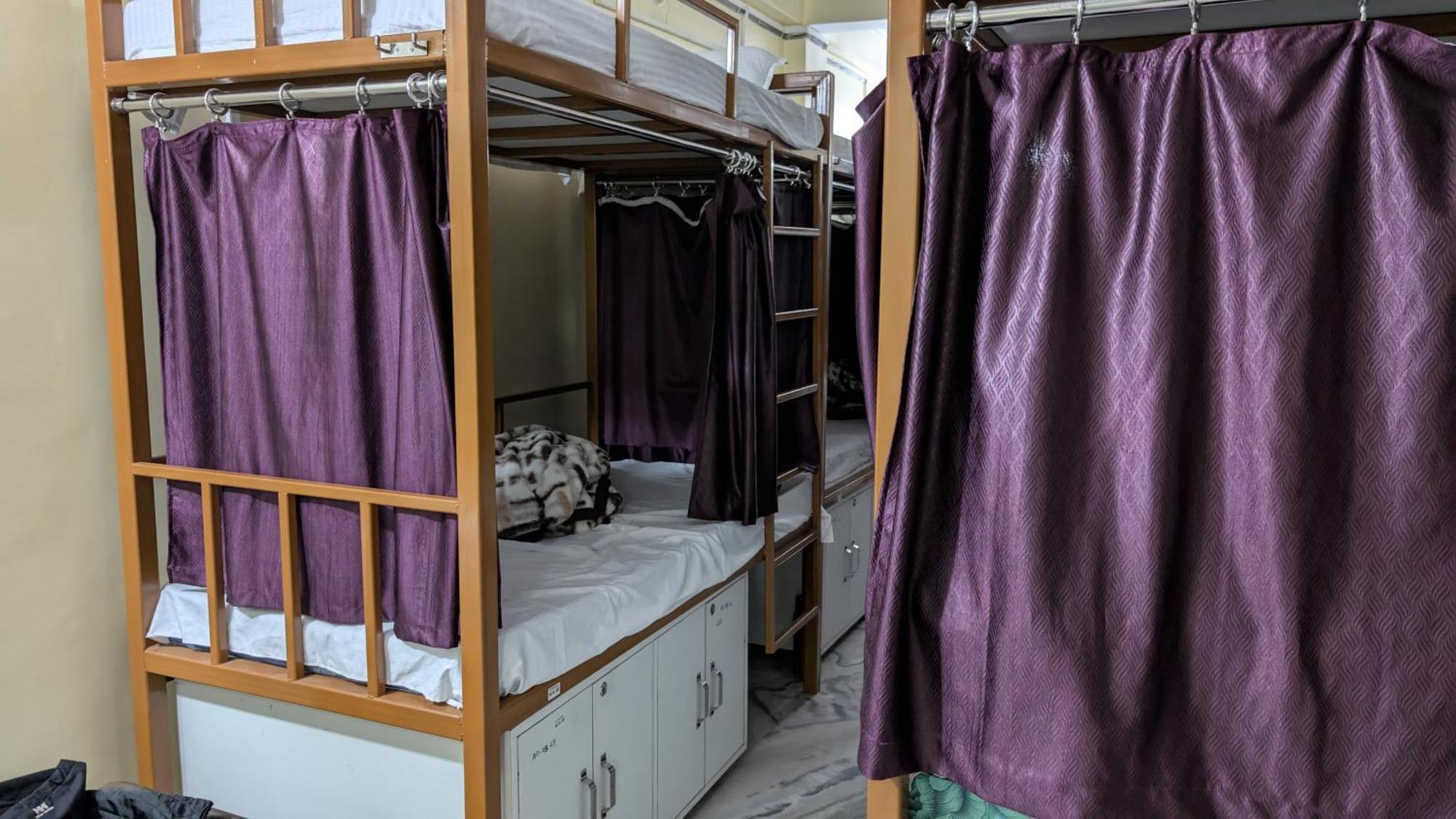 Holy Ganges Dorms Apartment *